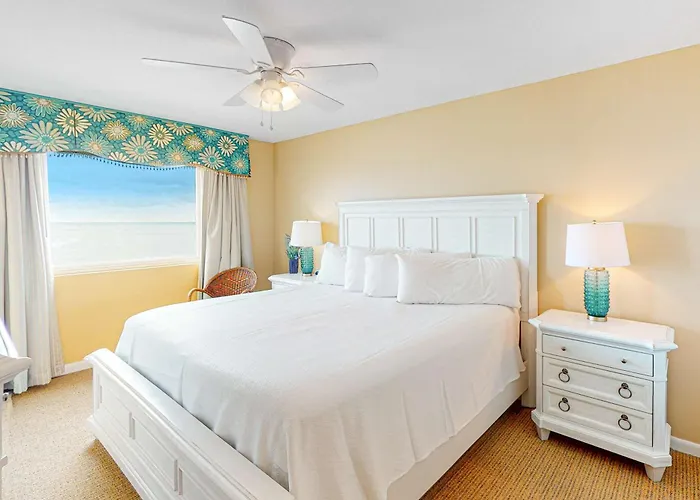 Holiday home Beachfront With Shared Outdoor Pool Ac Private Balcony Views Wifi Gulf Shores